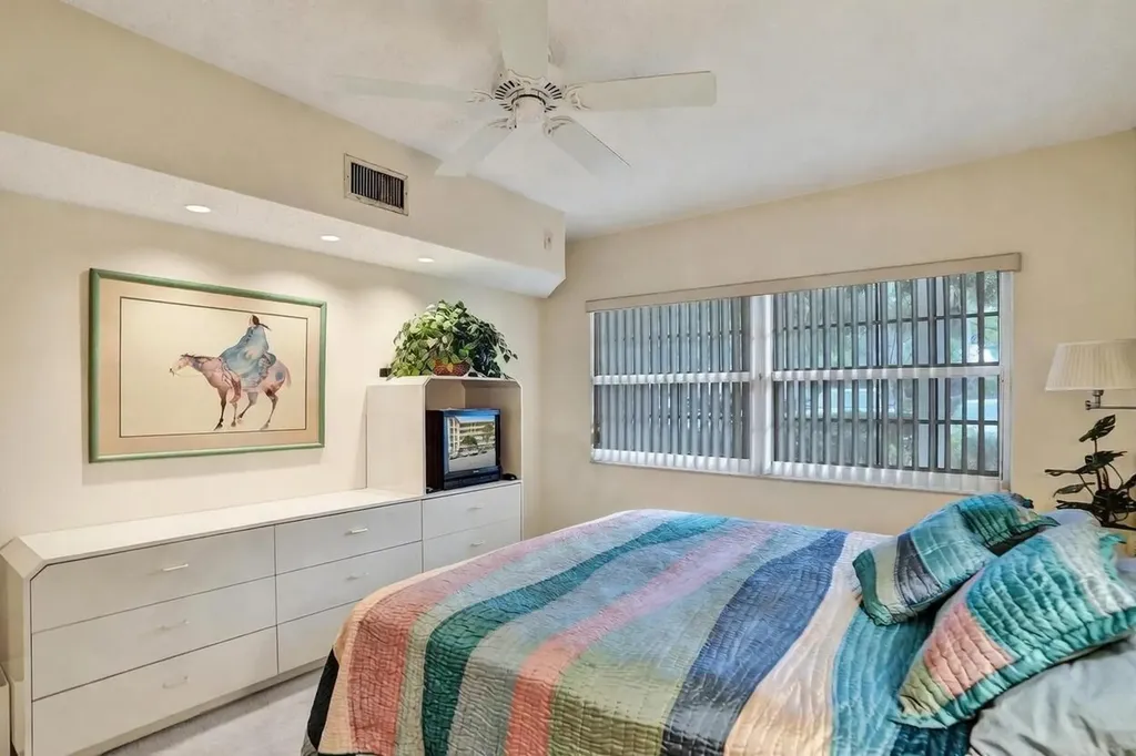 806 Cypress Boulevard Pompano Beach FL 33069