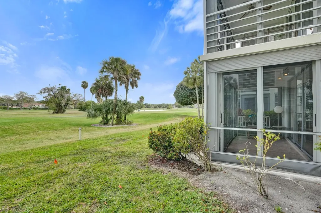 806 Cypress Boulevard Pompano Beach FL 33069
