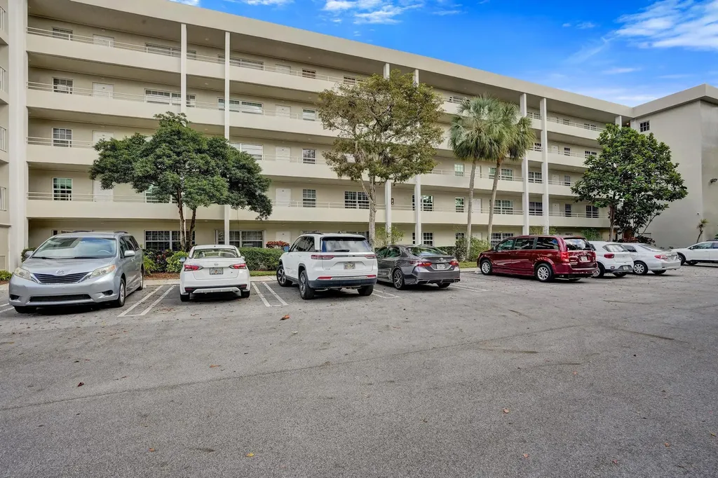 806 Cypress Boulevard Pompano Beach FL 33069