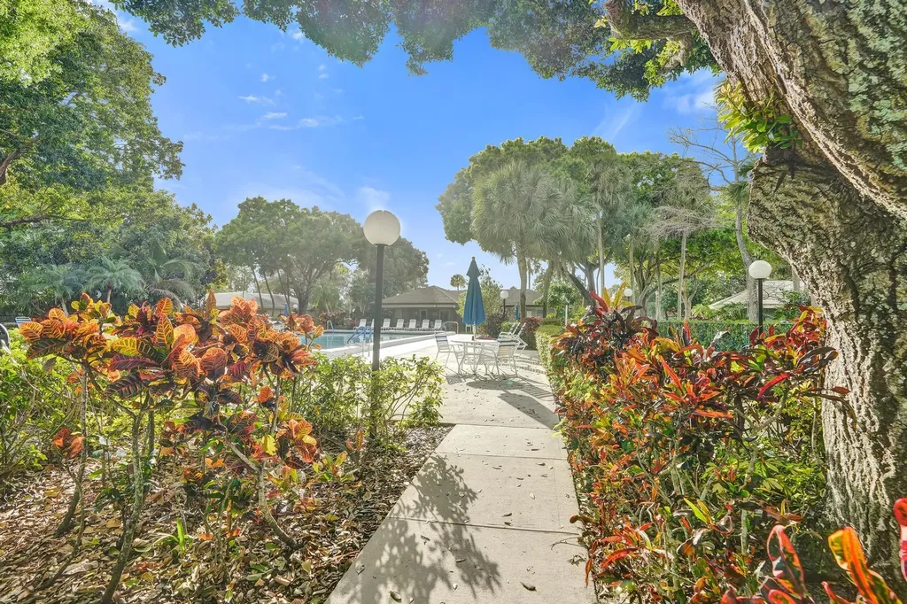 806 Cypress Boulevard Pompano Beach FL 33069