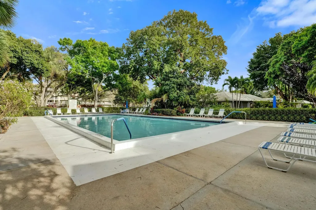 806 Cypress Boulevard Pompano Beach FL 33069