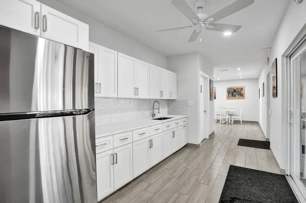 806 Cypress Boulevard Pompano Beach FL 33069