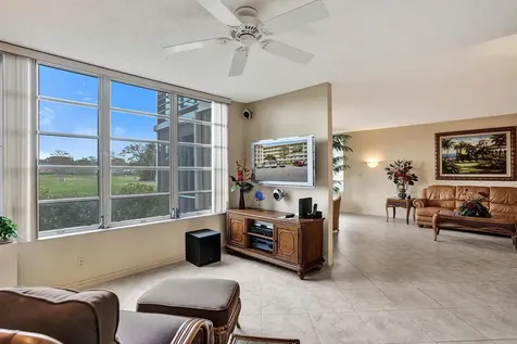 806 Cypress Boulevard Pompano Beach FL 33069