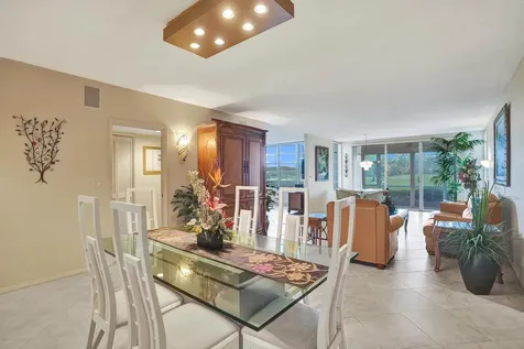 806 Cypress Boulevard Pompano Beach FL 33069