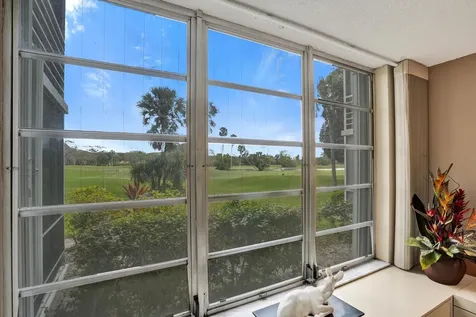 806 Cypress Boulevard Pompano Beach FL 33069