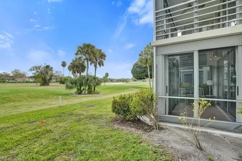 806 Cypress Boulevard Pompano Beach FL 33069