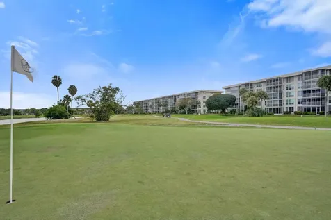 806 Cypress Boulevard Pompano Beach FL 33069