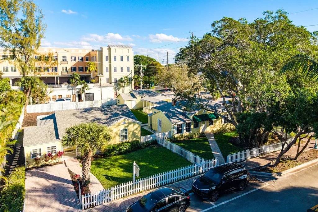 201 NE 1st Avenue Delray Beach FL 33444