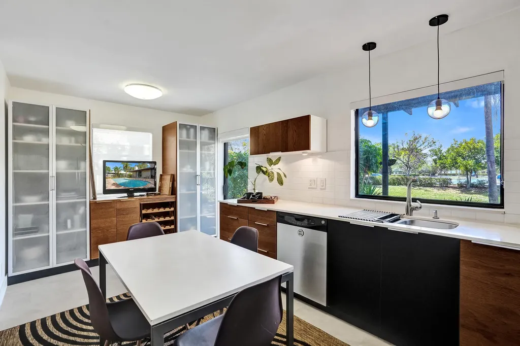 1348 NW 113th Terrace Coral Springs FL 33071