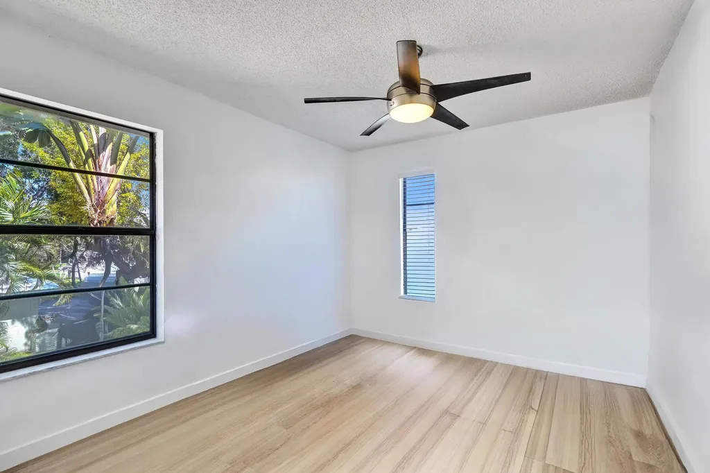 1348 NW 113th Terrace Coral Springs FL 33071