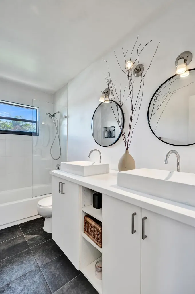 1348 NW 113th Terrace Coral Springs FL 33071