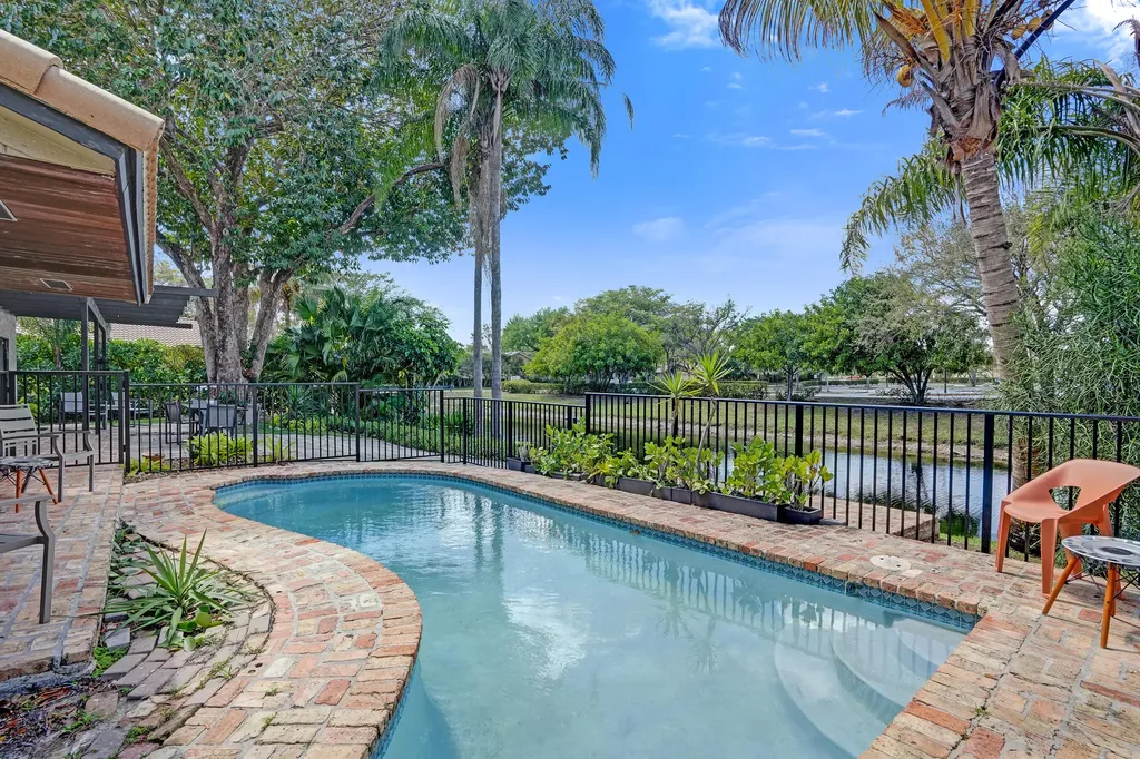 1348 NW 113th Terrace Coral Springs FL 33071