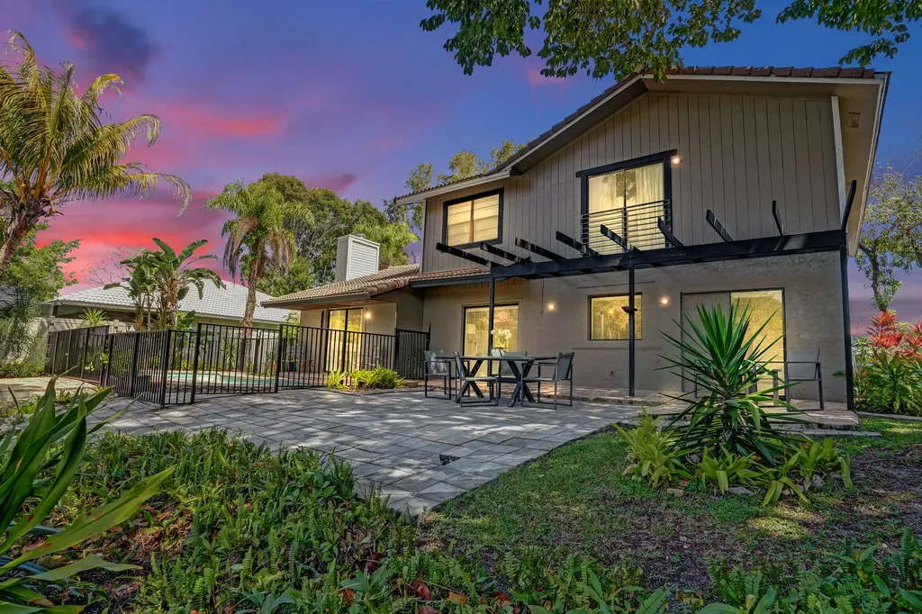 1348 NW 113th Terrace Coral Springs FL 33071