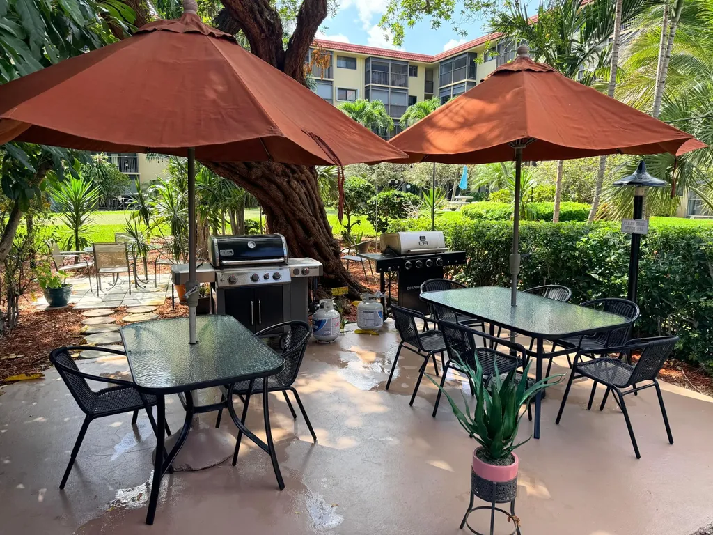 2601 NE 14th Street Pompano Beach FL 33062