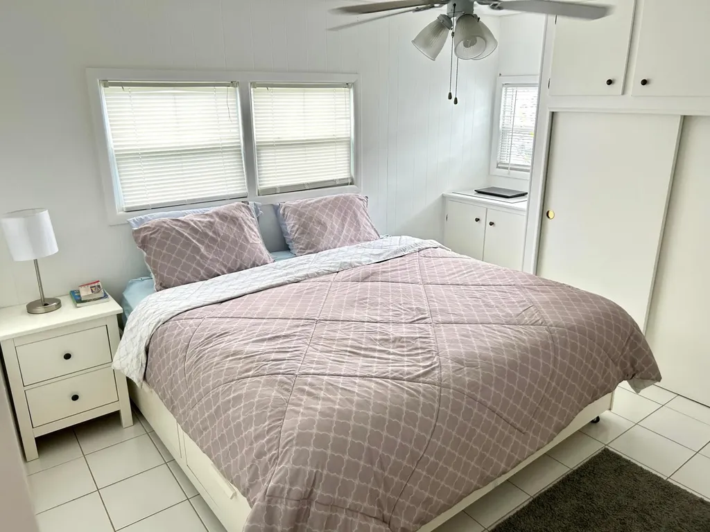 3240 State Street Hollywood FL 33021