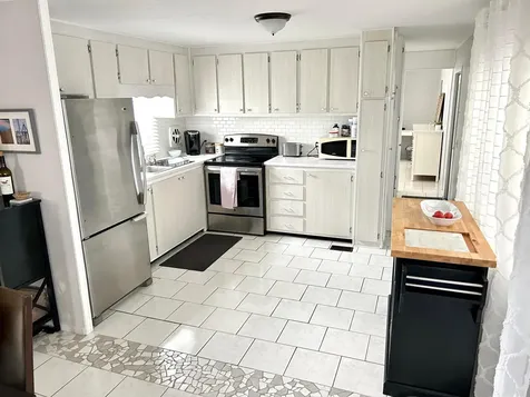 3240 State Street Hollywood FL 33021