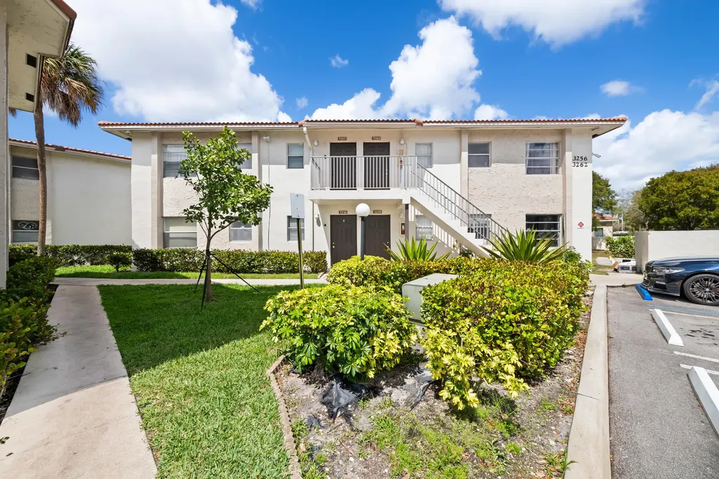 3258 Coral Ridge Drive Coral Springs FL 33065
