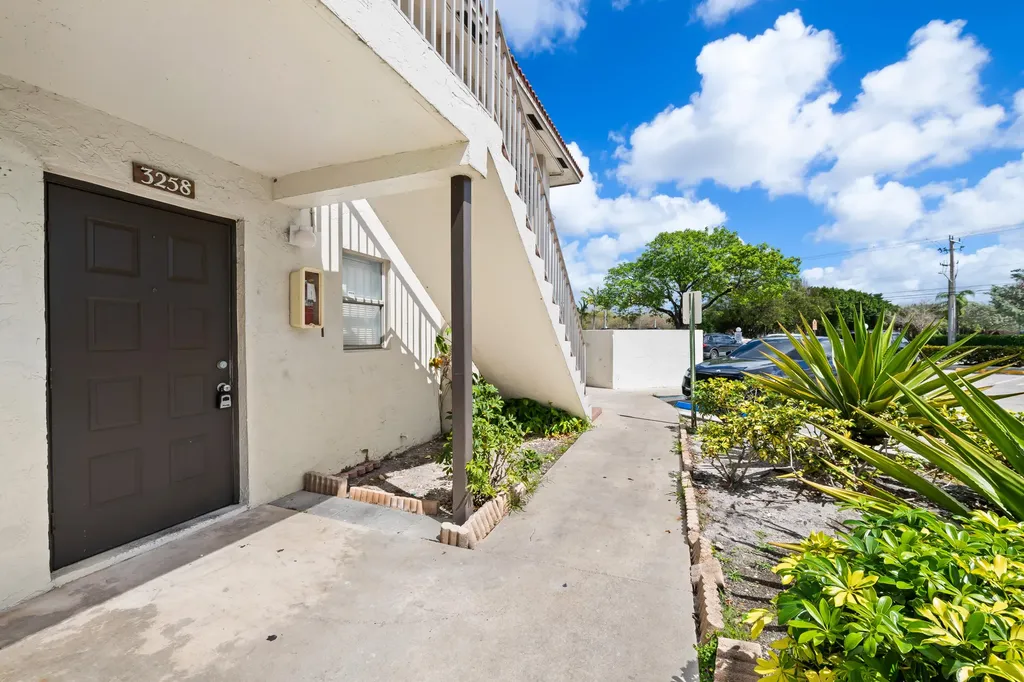 3258 Coral Ridge Drive Coral Springs FL 33065