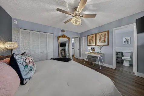 804 SE 7th Street SE Deerfield Beach FL 33441