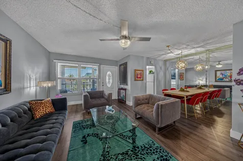 804 SE 7th Street SE Deerfield Beach FL 33441