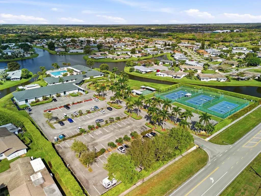 6091 Dusenburg Road Delray Beach FL 33484