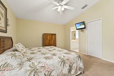 2743 SW District Avenue Port St Lucie FL 34953