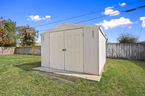 2743 SW District Avenue Port St Lucie FL 34953