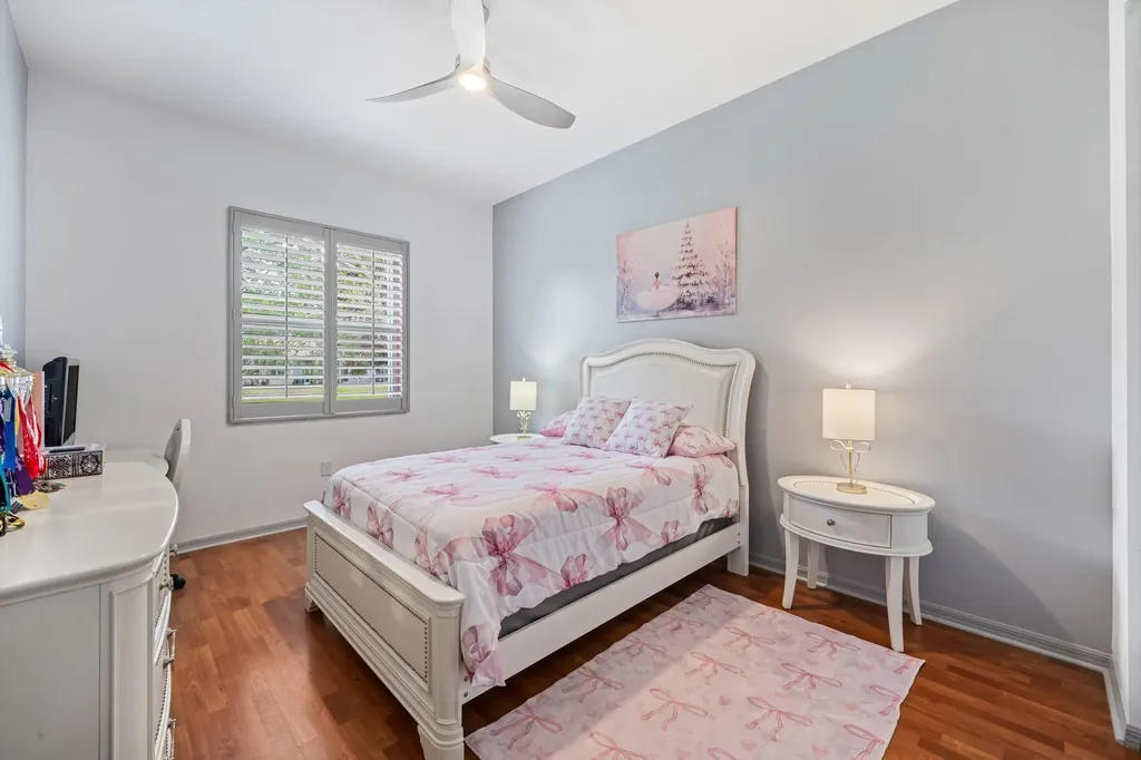 261 SW Lake Forest Way Port St Lucie FL 34986