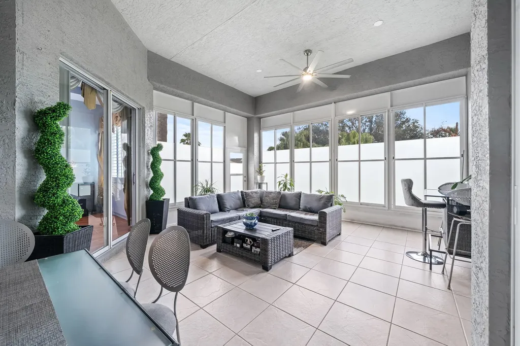 261 SW Lake Forest Way Port St Lucie FL 34986