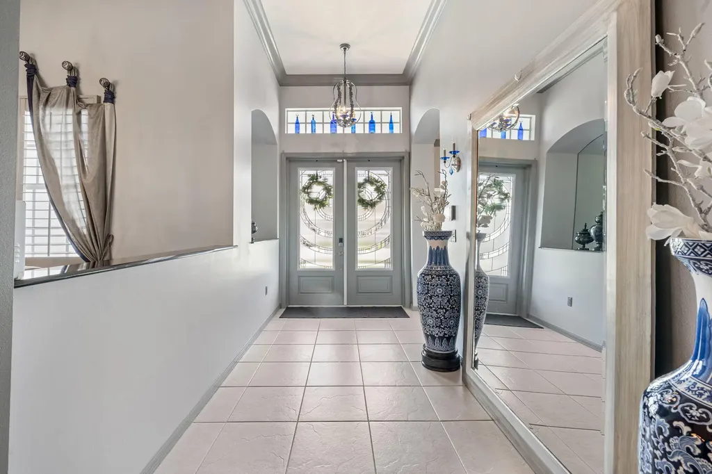 261 SW Lake Forest Way Port St Lucie FL 34986