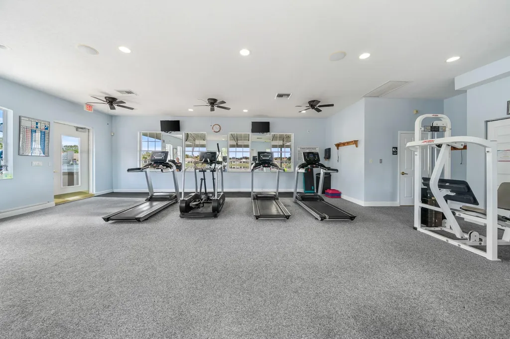 261 SW Lake Forest Way Port St Lucie FL 34986