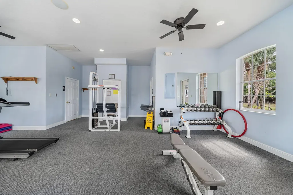 261 SW Lake Forest Way Port St Lucie FL 34986