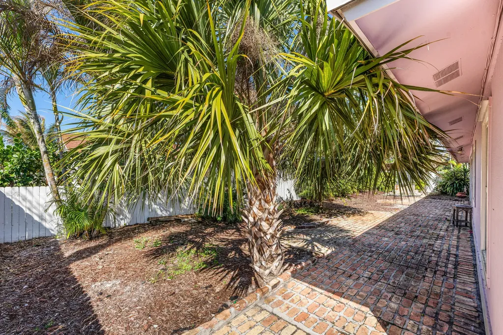 4153 Russell Street Jupiter FL 33469