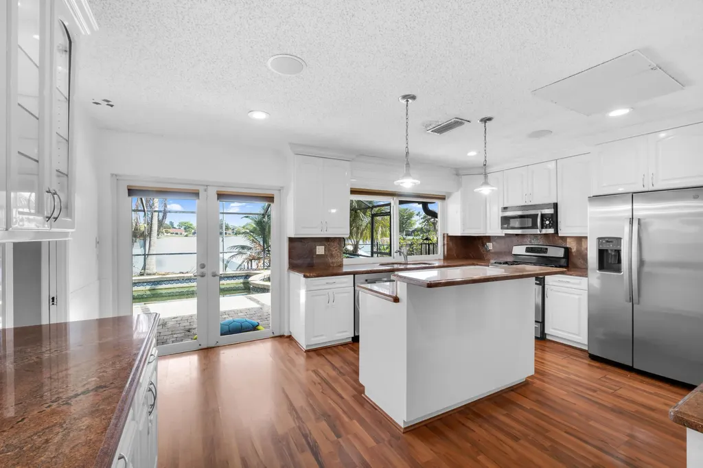 3570 NW 120th Way Sunrise FL 33323