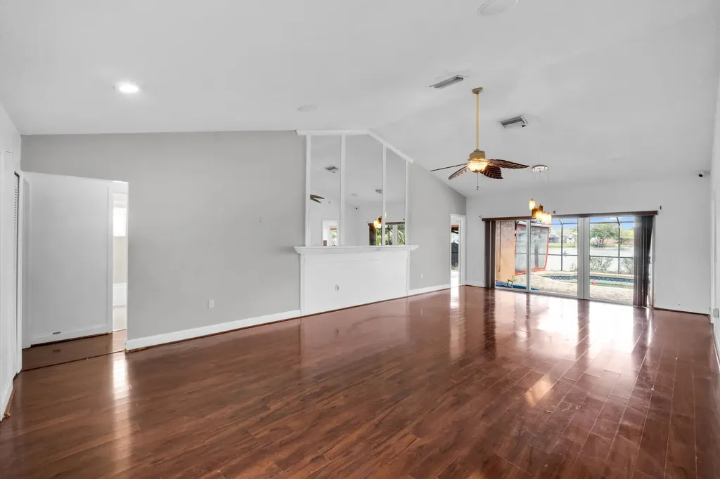3570 NW 120th Way Sunrise FL 33323