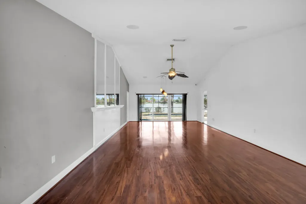3570 NW 120th Way Sunrise FL 33323