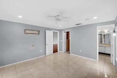 3570 NW 120th Way Sunrise FL 33323