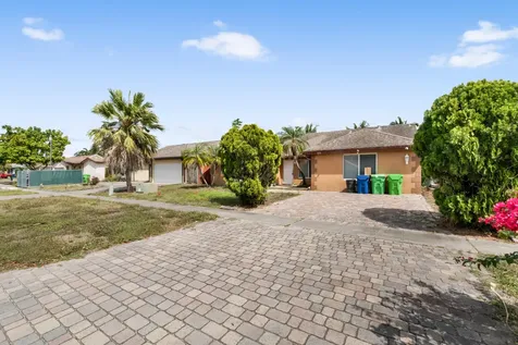 3570 NW 120th Way Sunrise FL 33323