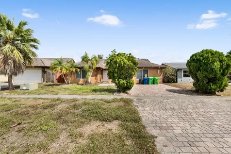 3570 NW 120th Way Sunrise FL 33323
