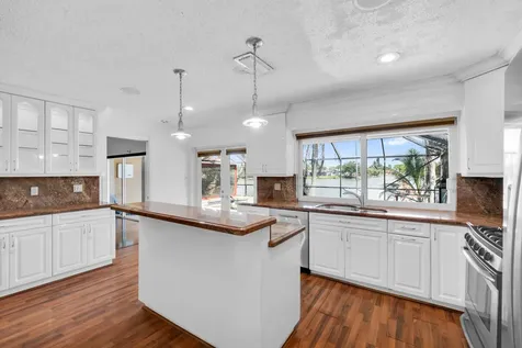 3570 NW 120th Way Sunrise FL 33323