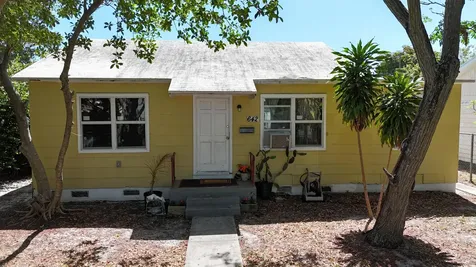642 35th Street West Palm Beach FL 33407