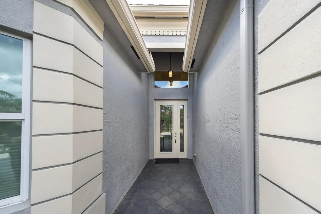 12573 Crested Butte Avenue Boynton Beach FL 33473