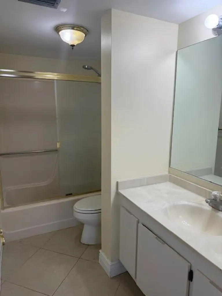 21911 Lake Forest Circle Boca Raton FL 33433