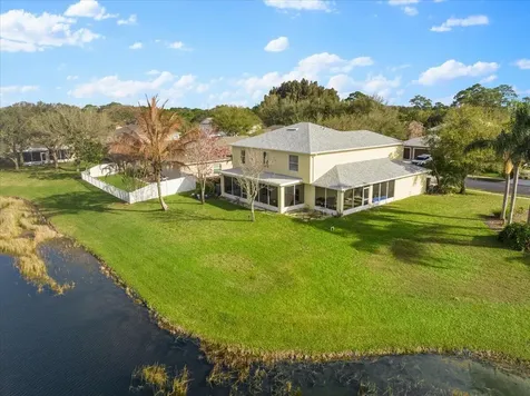 6052 Ridge Lake Circle Vero Beach FL 32967