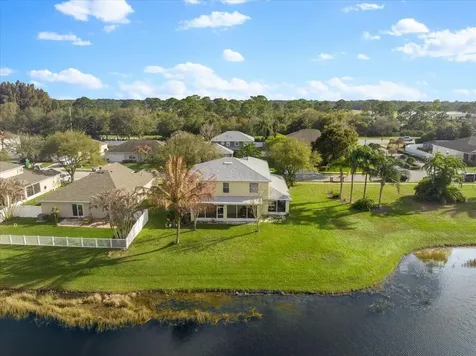 6052 Ridge Lake Circle Vero Beach FL 32967