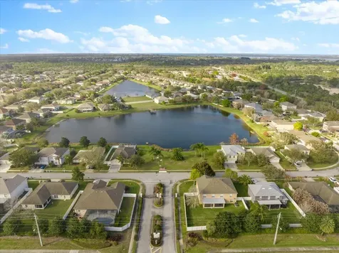 6052 Ridge Lake Circle Vero Beach FL 32967