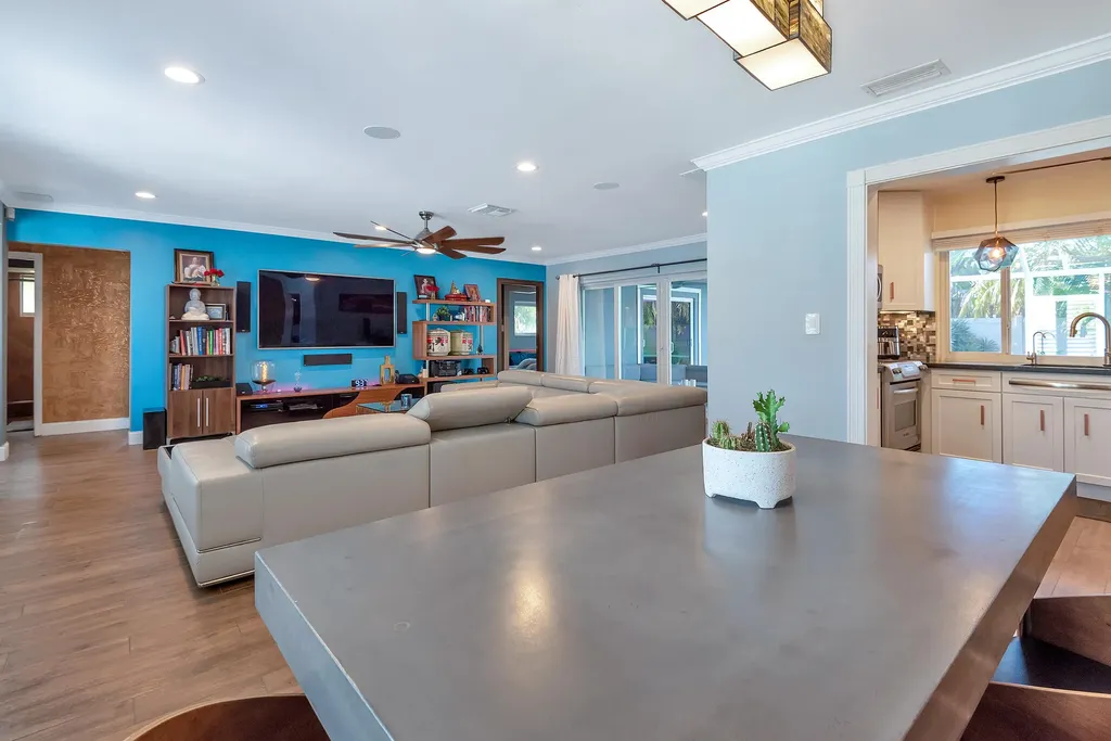 2116 NE 68th Street Fort Lauderdale FL 33308