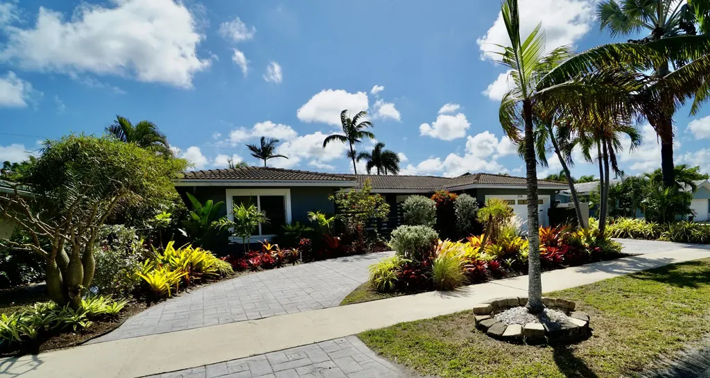 2116 NE 68th Street Fort Lauderdale FL 33308