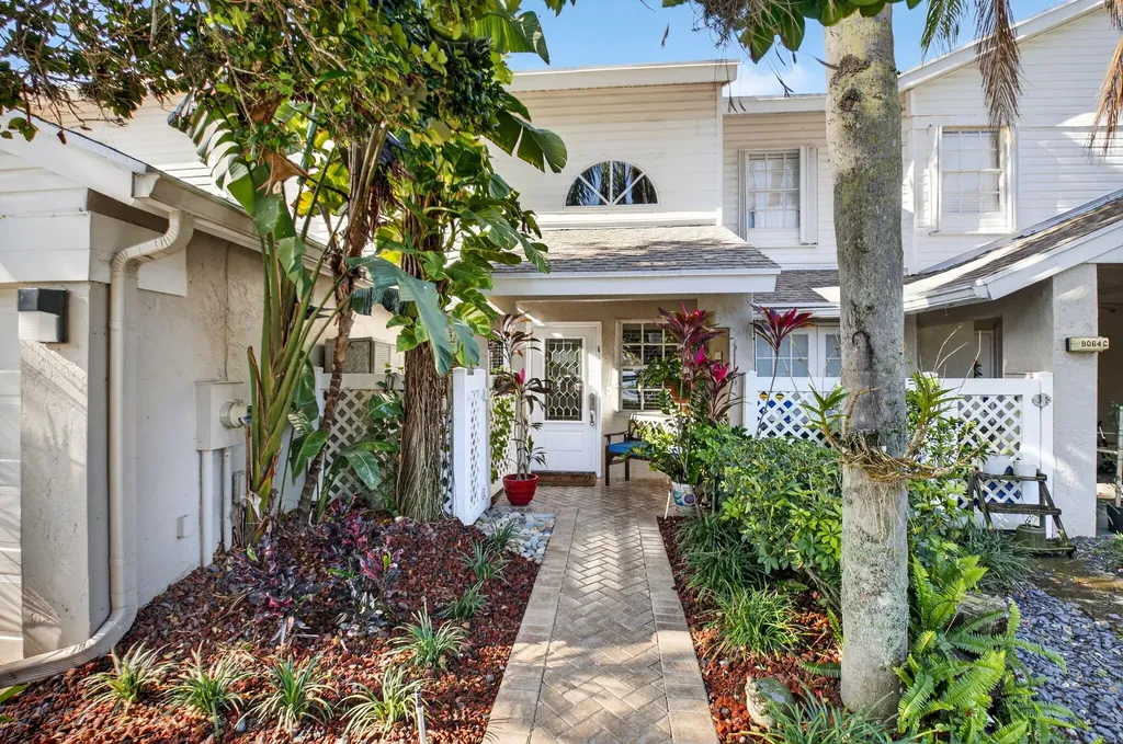9064 Boca Gardens Parkway Boca Raton FL 33496