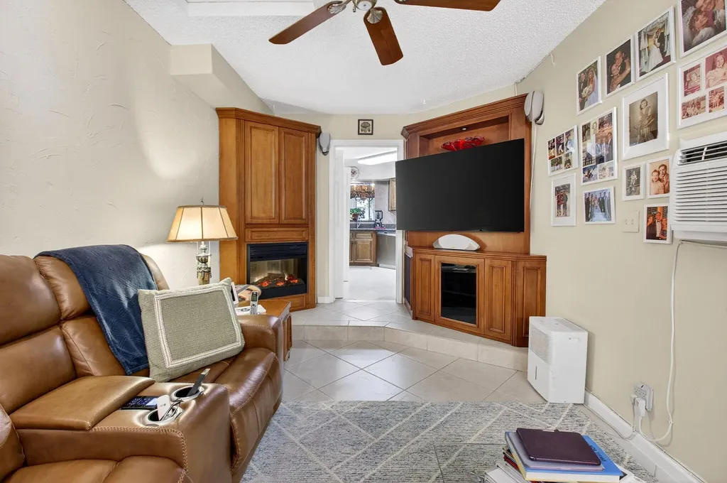 9064 Boca Gardens Parkway Boca Raton FL 33496